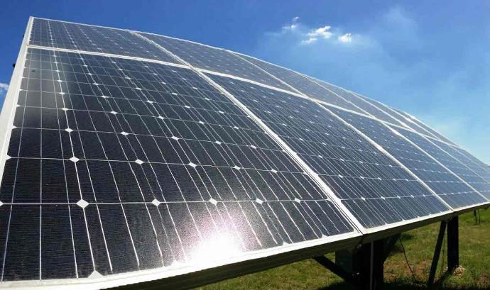 Free Standing adjustable solar array
